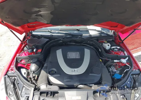 2011 Mercedes-Benz E 550 из США, поврежденный, VIN WDDKK7CF6BF095343